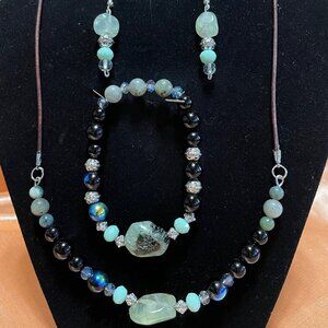 Handmade 20" beaded necklace, beaded bracelet and earing set.